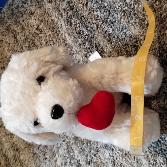 โBeverly Hills Teddy Bear Co. Valentine Dog Plush with Heart 9โ - Picture 14 of 14